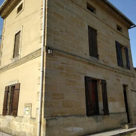 Gîte l'Antre Vous Saint-Philippe-dʼAiguille Extérieur photo